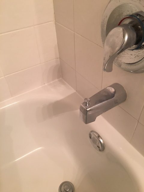 tub-after-caulking